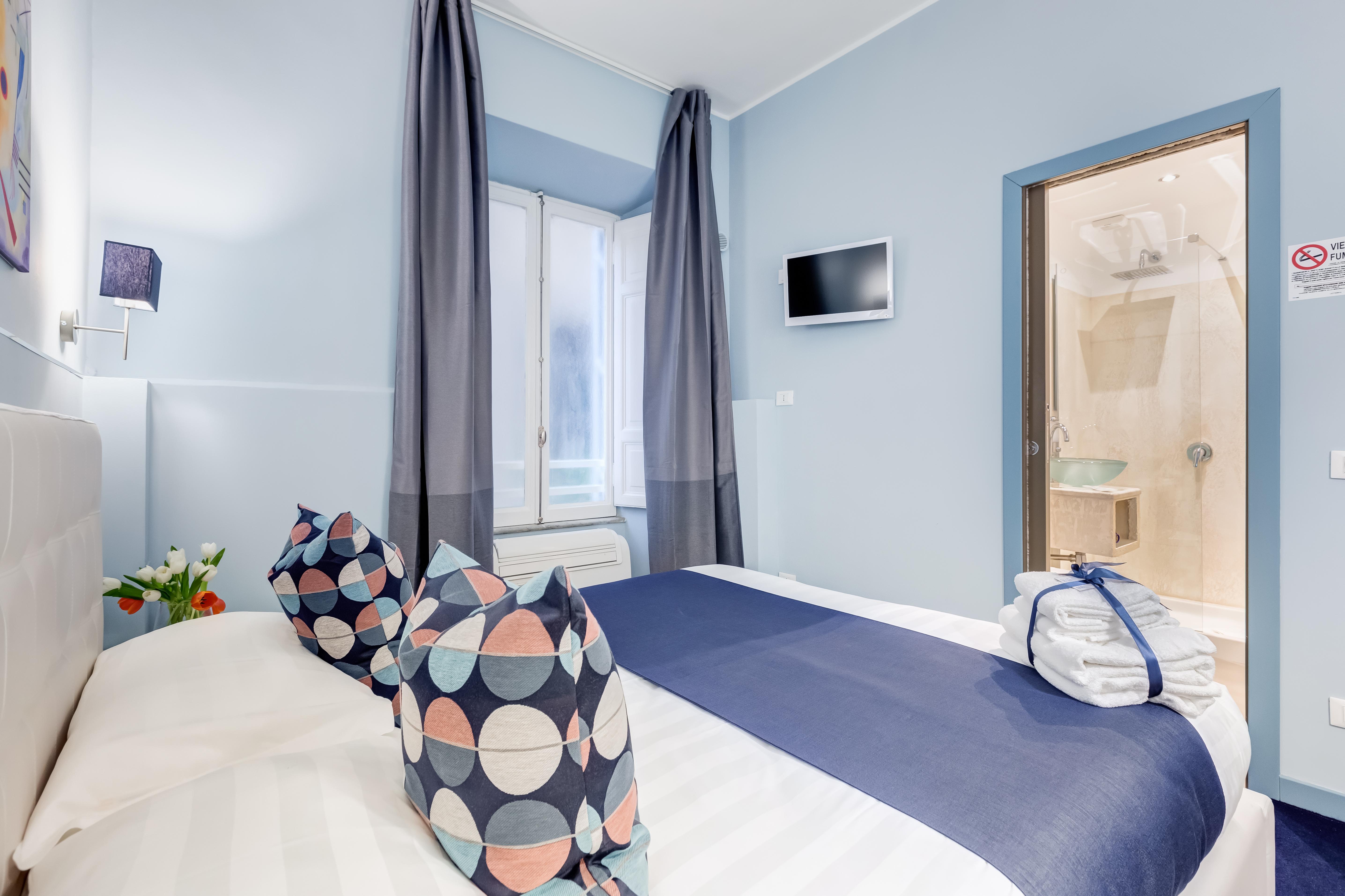 Easy Budget Colosseo Рим Екстер'єр фото