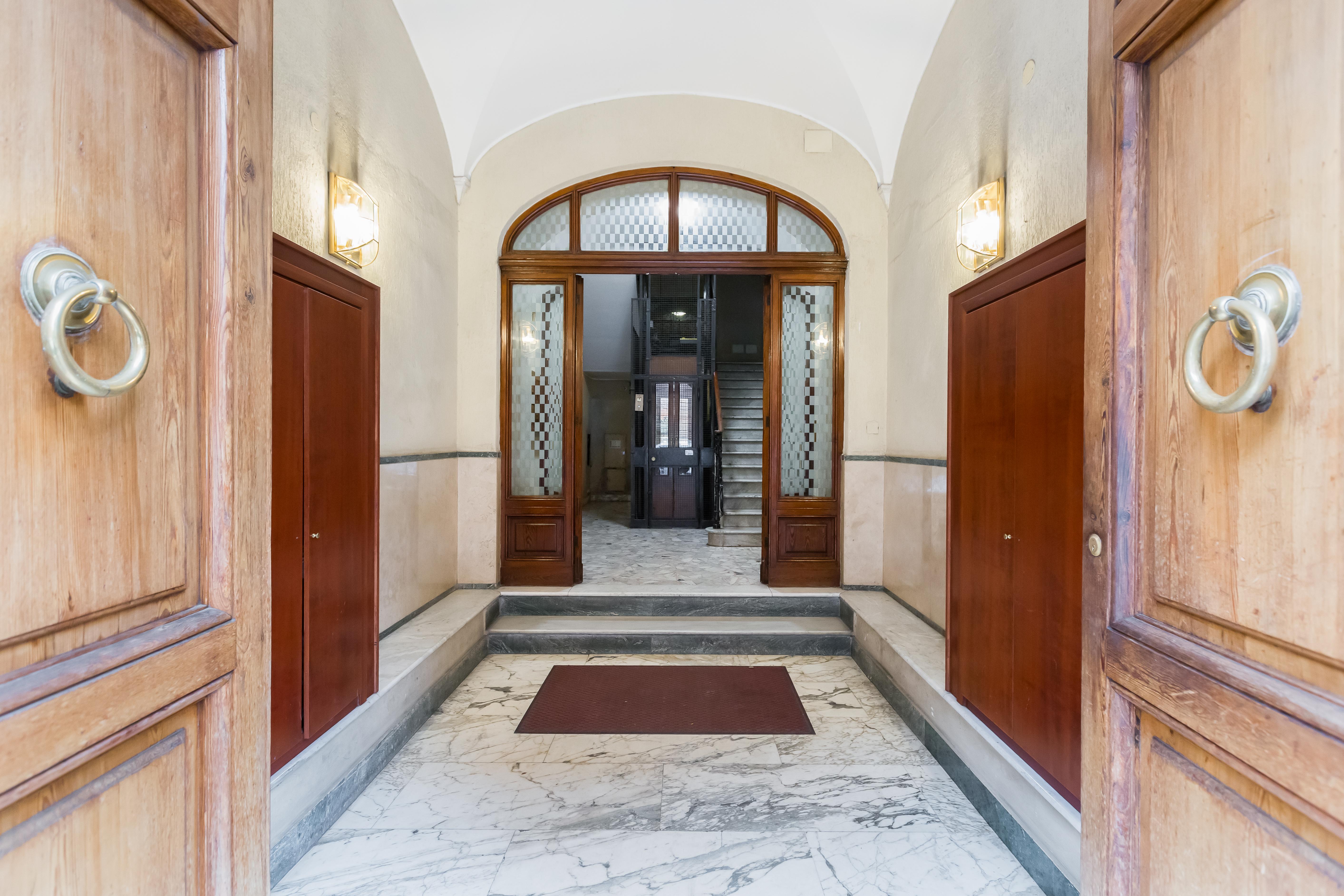 Easy Budget Colosseo Рим Екстер'єр фото